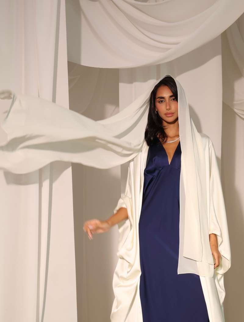 Photo of White Shifon Sheila 